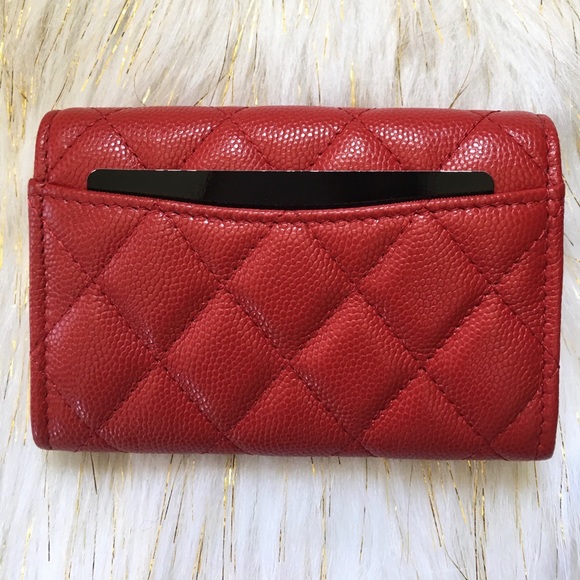 ❌SOLD❌ BNIB CHANEL 19B classic card holder - Picture 2 of 3